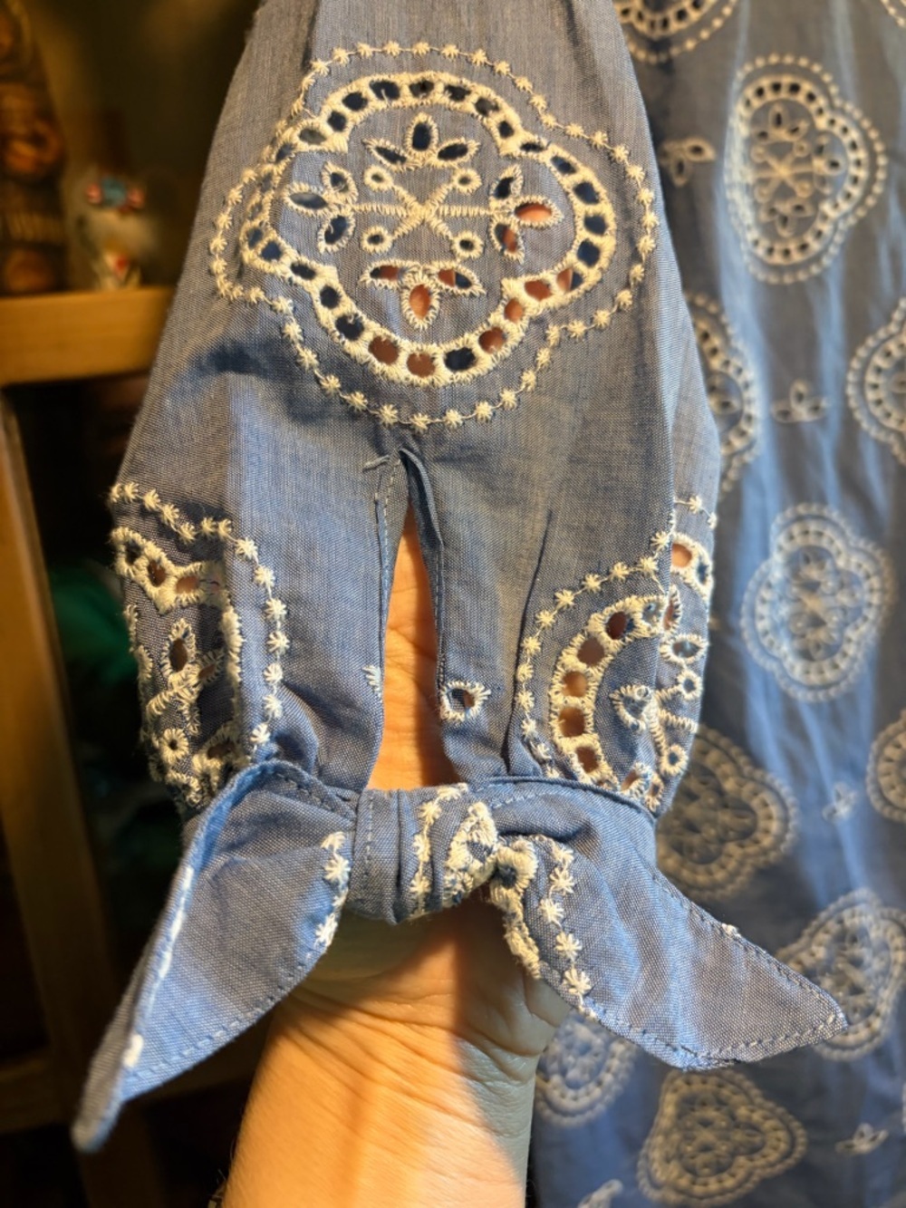Talbots Tie Sleeve Eyelet Chambray Dress NWT Size 10 - Picture 6 of 12